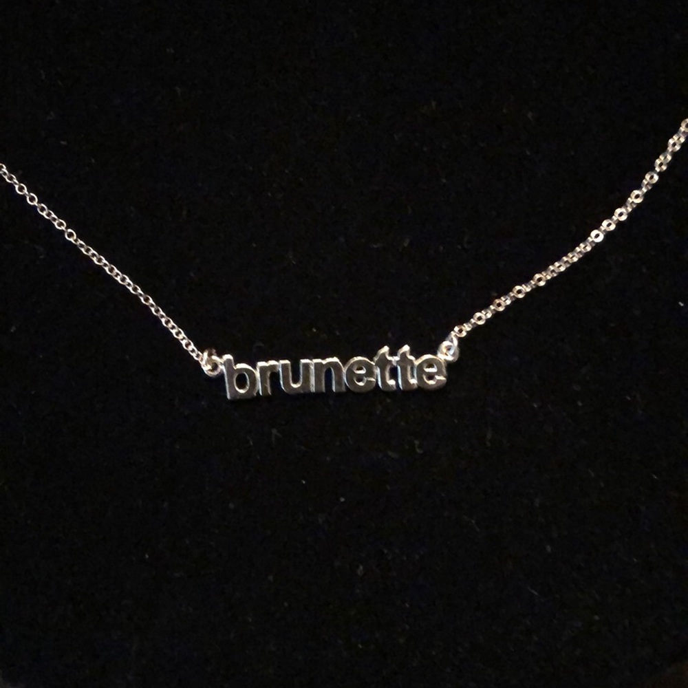 Lisbeth Brunette Chain